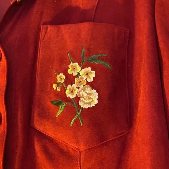 Previously Owned Excellent Condition R&K Women's Velvet Like Blazer - Picture 6 of 8